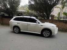 https://riyasewana.com/uploads/mitsubishi-outlander-2619584822182.jpg