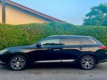 Mitsubishi Outlander 2015 SUV