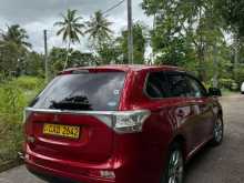 https://riyasewana.com/uploads/mitsubishi-outlander-271132454263.jpg