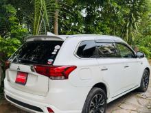 https://riyasewana.com/uploads/mitsubishi-outlander-271132596424.jpg