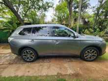 Mitsubishi Outlander 2014 SUV