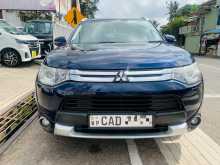 Mitsubishi Outlander 2014 SUV