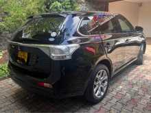 https://riyasewana.com/uploads/mitsubishi-outlander-2911515222492.jpg