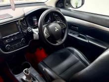 https://riyasewana.com/uploads/mitsubishi-outlander-2916115410825.jpg
