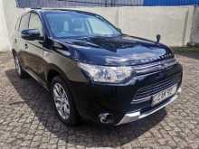 Mitsubishi Outlander 2014 SUV