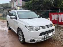 Mitsubishi Outlander 2014 SUV