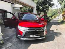 Mitsubishi Outlander 2015 SUV