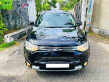 https://riyasewana.com/uploads/mitsubishi-outlander-41906484183.jpg