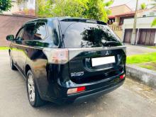 https://riyasewana.com/uploads/mitsubishi-outlander-41907126326.jpg