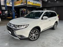https://riyasewana.com/uploads/mitsubishi-outlander-4wd-2016165717012.jpg
