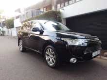 https://riyasewana.com/uploads/mitsubishi-outlander-5182503563.jpg