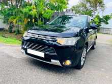 Mitsubishi Outlander 2014 SUV