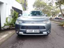 https://riyasewana.com/uploads/mitsubishi-outlander-7114319131.jpg