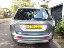 https://riyasewana.com/uploads/mitsubishi-outlander-7114319842.jpg