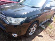 Mitsubishi Outlander 2015 SUV