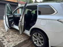 https://riyasewana.com/uploads/mitsubishi-outlander-913343932.jpg