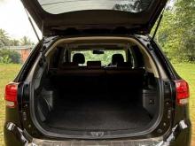 https://riyasewana.com/uploads/mitsubishi-outlander-9732316486.jpg