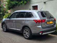 https://riyasewana.com/uploads/mitsubishi-outlander-direct-2015-2012400012372.jpg
