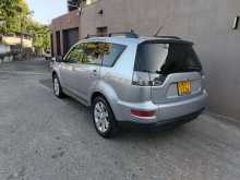 https://riyasewana.com/uploads/mitsubishi-outlander-fully-51745284842.jpg