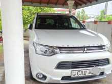 Mitsubishi Outlander G Premium 2014 SUV