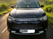 Mitsubishi Outlander G Premium PHEV 2014 SUV