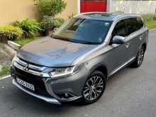 https://riyasewana.com/uploads/mitsubishi-outlander-g-2015-2010531712762.jpg