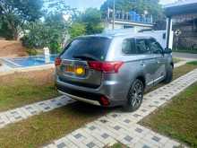 https://riyasewana.com/uploads/mitsubishi-outlander-petrol-2015-1712473712493.jpg
