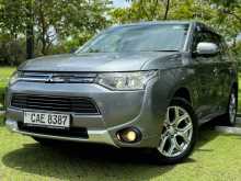 https://riyasewana.com/uploads/mitsubishi-outlander-phev-1017042622902.jpg