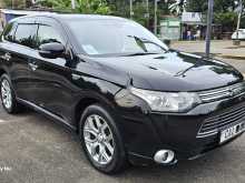 https://riyasewana.com/uploads/mitsubishi-outlander-phev-10174431482.jpg