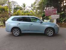 https://riyasewana.com/uploads/mitsubishi-outlander-phev-11908464253.jpg