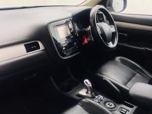 https://riyasewana.com/uploads/mitsubishi-outlander-phev-1318233217253.jpg