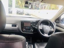https://riyasewana.com/uploads/mitsubishi-outlander-phev-1318233217884.jpg