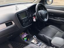 https://riyasewana.com/uploads/mitsubishi-outlander-phev-1720082517215.jpg