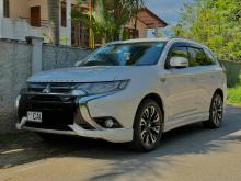 https://riyasewana.com/uploads/mitsubishi-outlander-phev-178235424893.jpg