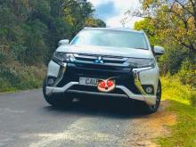 https://riyasewana.com/uploads/mitsubishi-outlander-phev-178253324141.jpg
