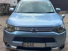https://riyasewana.com/uploads/mitsubishi-outlander-phev-18105406472.jpg