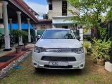 Mitsubishi Outlander Phev 2014 SUV