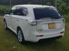https://riyasewana.com/uploads/mitsubishi-outlander-phev-2014-515285812032.jpg