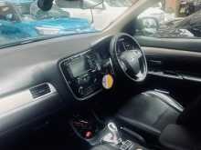 Mitsubishi Outlander Phev 2014 Car