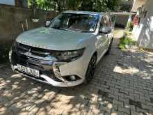 Mitsubishi Outlander Phev 2015 SUV