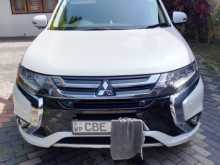 Mitsubishi Outlander PHEV G Navi Premium 2017 SUV
