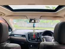 https://riyasewana.com/uploads/mitsubishi-outlander-phev-2102643446.jpg
