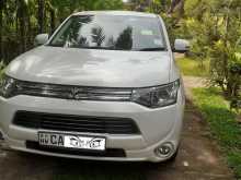 Mitsubishi Outlander Phev 2014 SUV