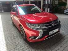 Mitsubishi OUTLANDER PHEV G PREMIUM 2015 SUV