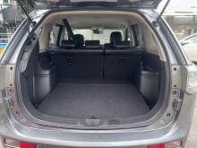 https://riyasewana.com/uploads/mitsubishi-outlander-phev-2517280910606.jpg