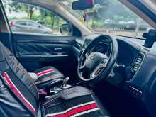 https://riyasewana.com/uploads/mitsubishi-outlander-phev-2684931424.jpg