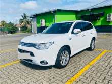 https://riyasewana.com/uploads/mitsubishi-outlander-phev-295111742.jpg