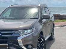 https://riyasewana.com/uploads/mitsubishi-outlander-phev-41106494451.jpg