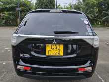 https://riyasewana.com/uploads/mitsubishi-outlander-phev-763942205.jpg