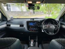 https://riyasewana.com/uploads/mitsubishi-outlander-phev-917260124931.jpg